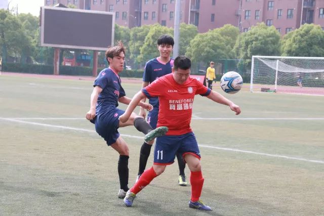 中足联：海牛前锋叶博亚实施暴力行为 停赛4场罚款4万